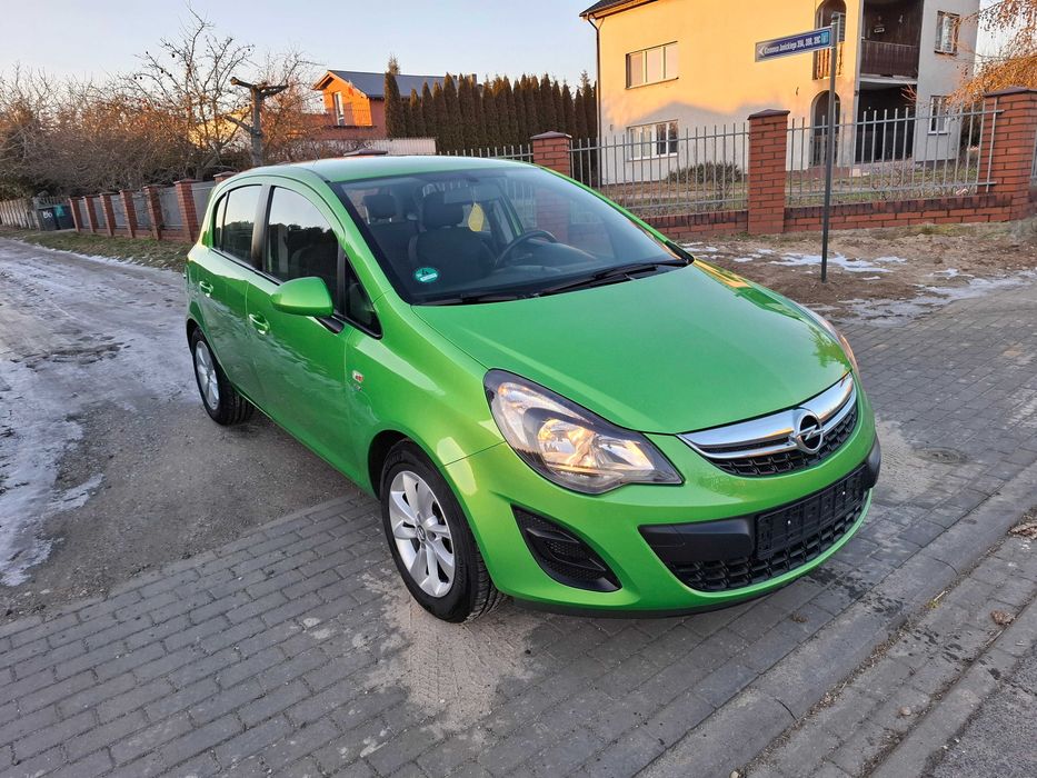 OPEL CORSA D 1.4 16V 2014 rok klima elektryka serwis z Niemiec opłacon