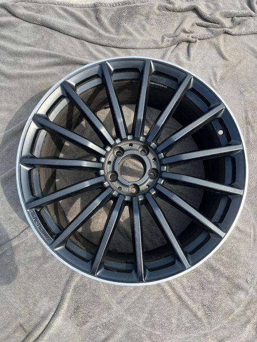 Felga 20" Mercedes AMG GT OE  9,5J x 20H2 N ET 25,5 - jak nowa