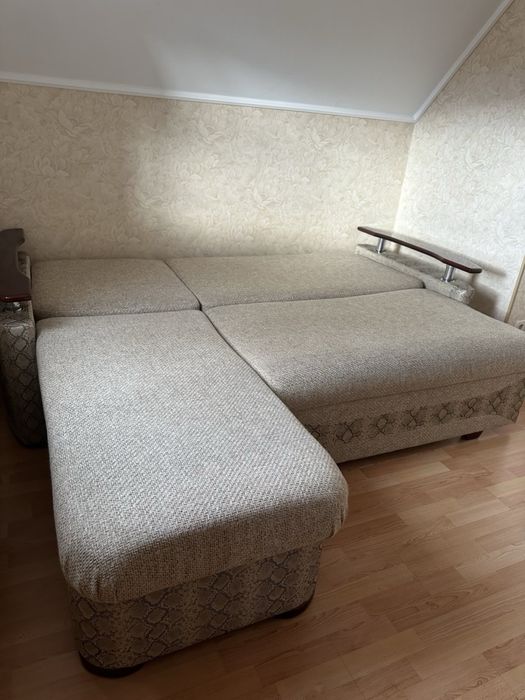 Продам диван у відмінному стані