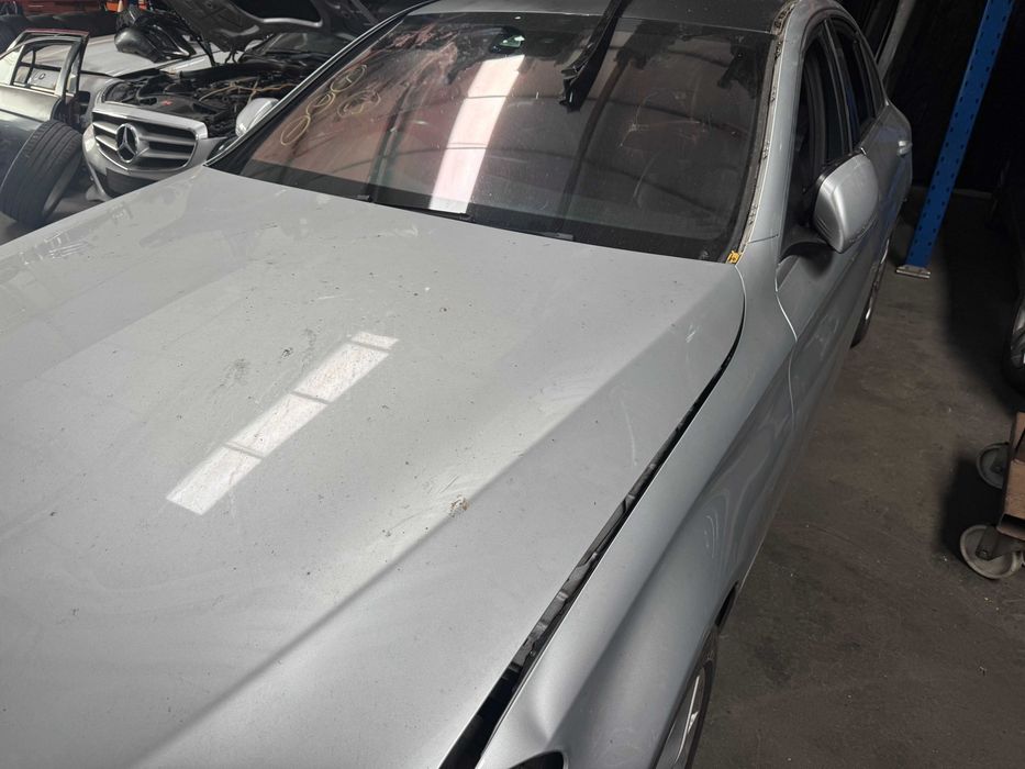Mercedes C220 , W205 de 2015 para peças