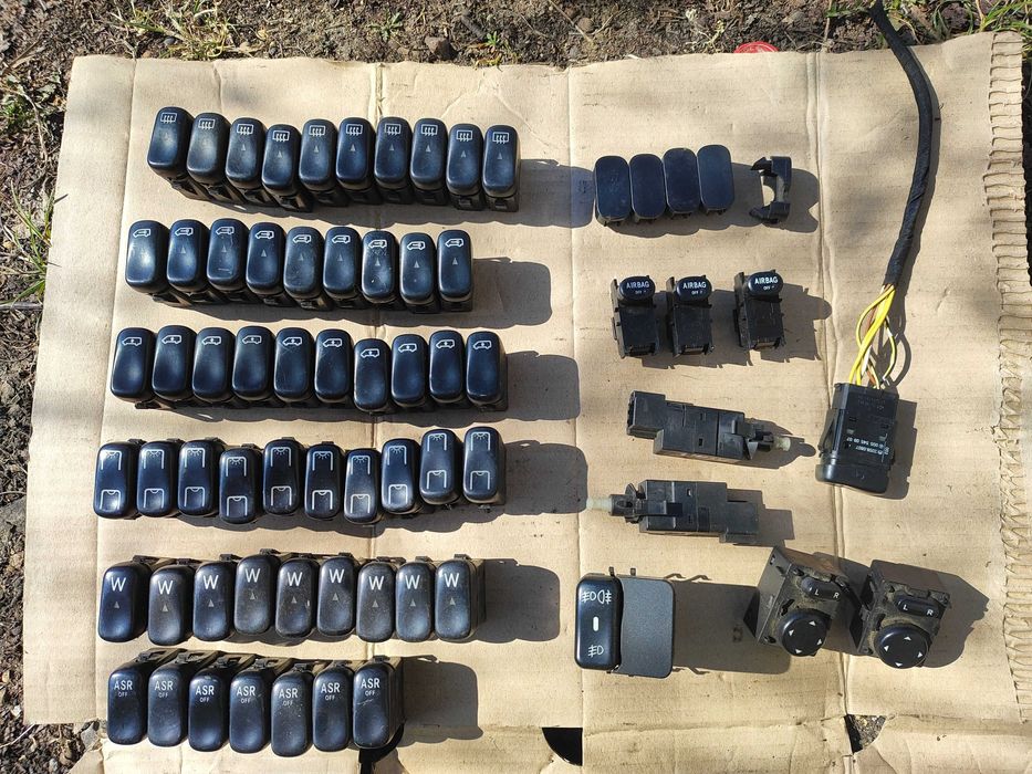 Кнопки заглушки консолі ВІТО 638 2.2