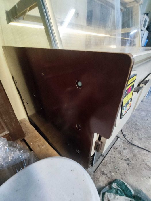 Vitrine Balcão Refrigerada Arévalo Peças Ler ANUNCIO