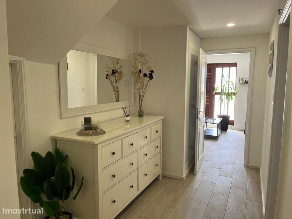 Quarto - localizado em Custóias Porto