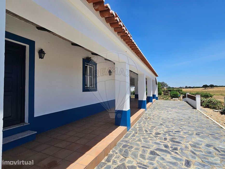 Moradia T6 para venda