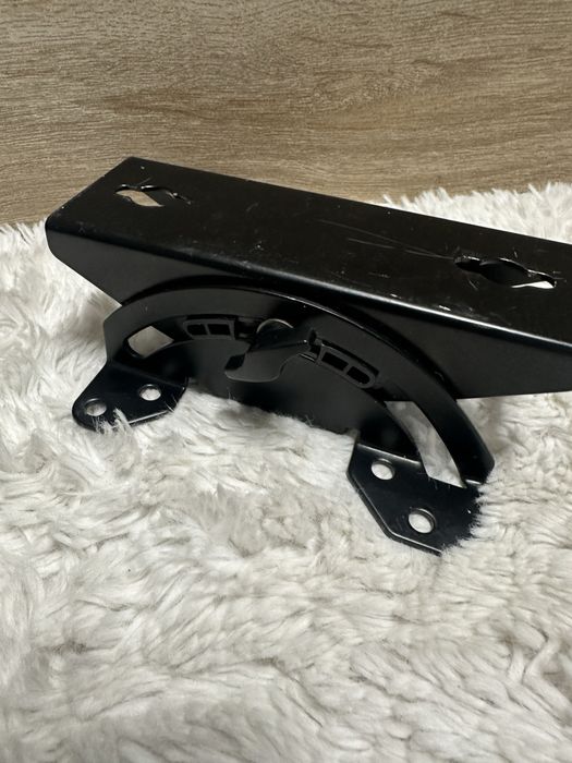 Uchwyt ścienny do telewizora