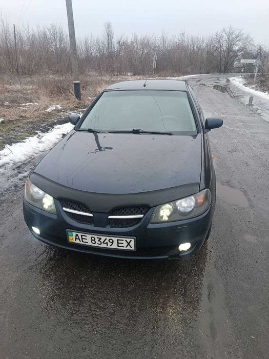 Nissan Almera 2005