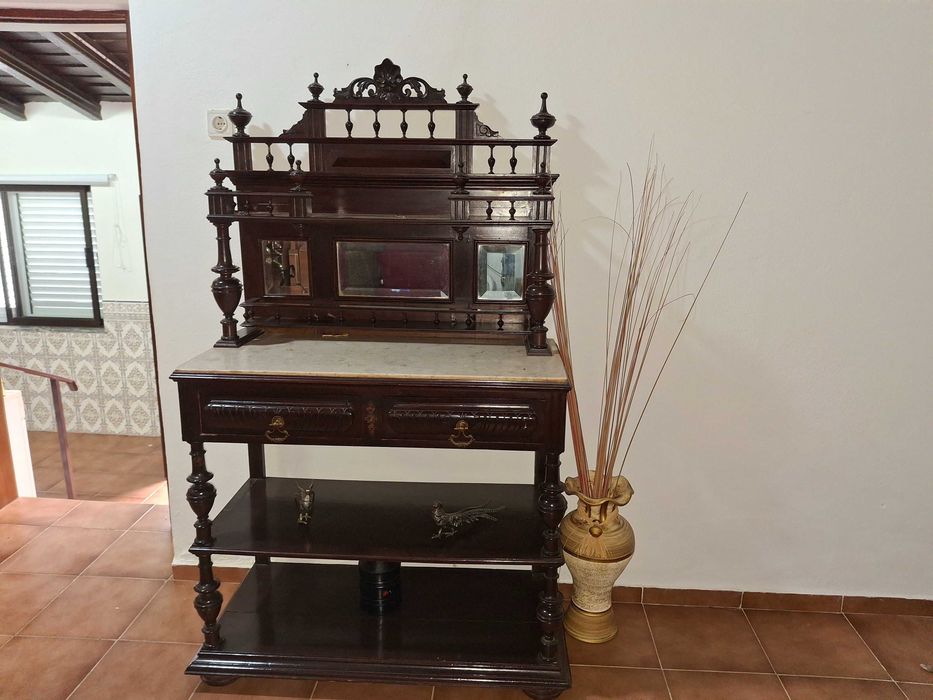 Movel de sala ou sala de jantar