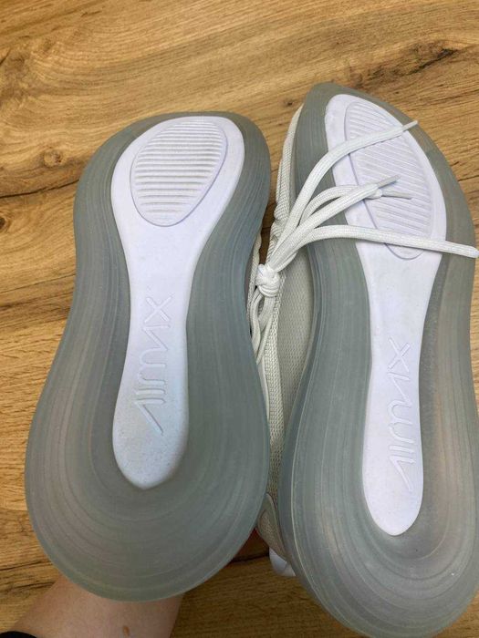 Nike Air Max 720 оригінал нові 44  кросівки Nike Air Max