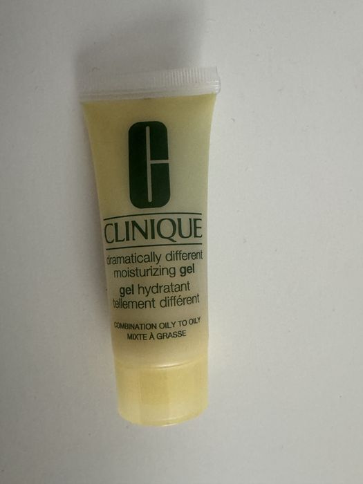 Clinique Dramatically Different Moisturizing Gel 15ml.