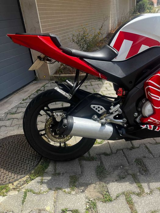 Yamaha yzf r125 2009