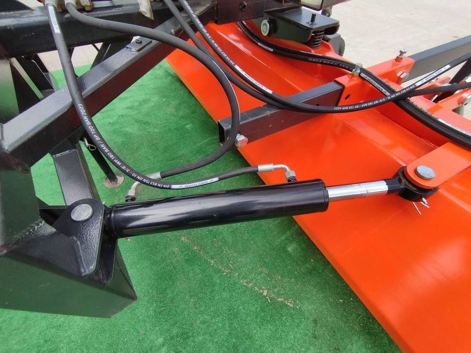 Dowóz Zamiatarka Uliczna Drogowa Szczotka 1,4m - 2,4m Do Ciągnika