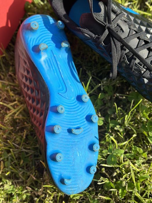 Бутси футбольні Nike Tiempo 39р