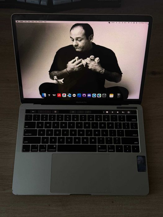 MacBook Pro 13 (2019)