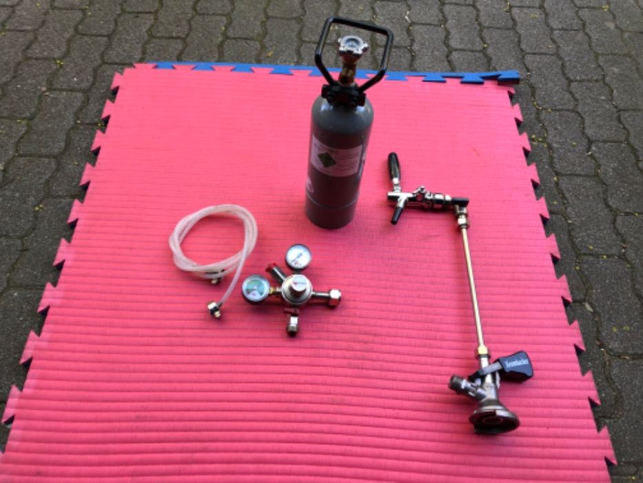 Nalewak do piwa zestaw do piwa jak nowy