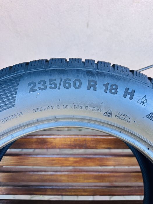 Шини зимові 235/60 R18 (103H) Continental Winter Contact TS850p