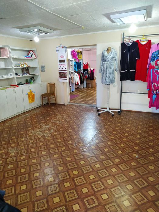 Продам магазин на ринку Титан