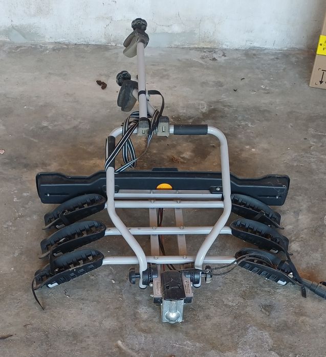 Suporte  para 3 Bicicleta bola reboque