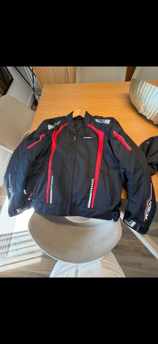 Blusao motard semi novo 2 XL