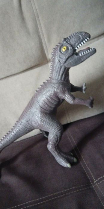 Динозаври довж 50 см  по 750грн