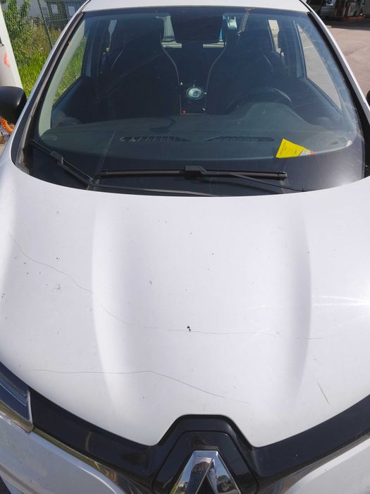 Alugo Viatura Renault Zoe zona de Vila franca , Lisboa .  Uber