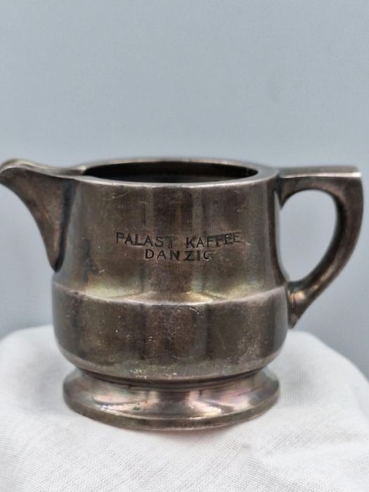 Dwa mleczniki z 1939 r Palast Kaffee Danzig