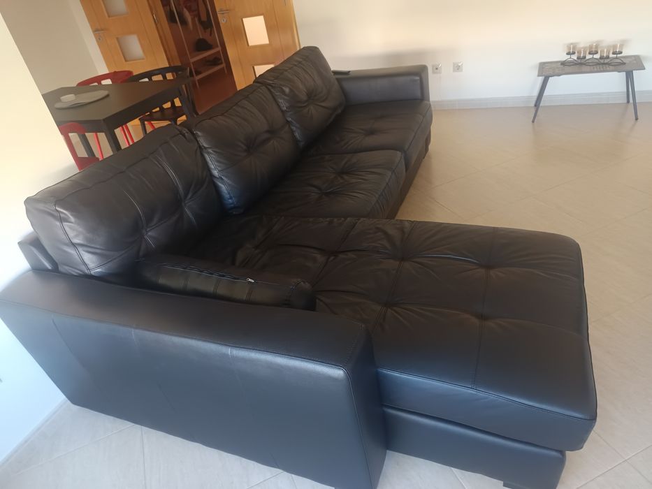 Sofá em pele genuína