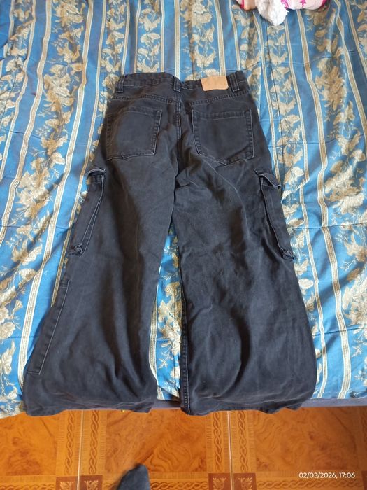 Calças pretas cargo