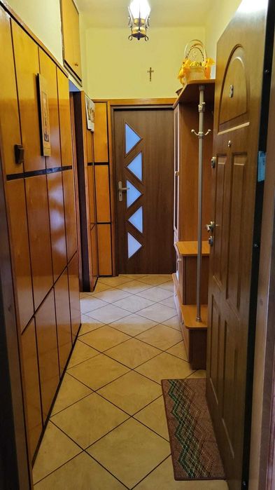 Dwa pokoje z balkonem pierwsze piętro