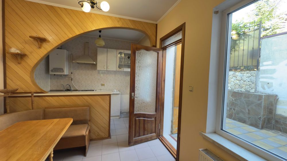 Продам дом с АГВ на берегу моря Совиньон - 1  ул Солнечная