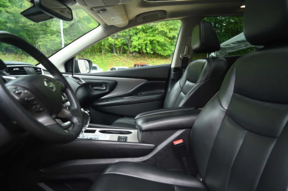 Nissan Murano      2020