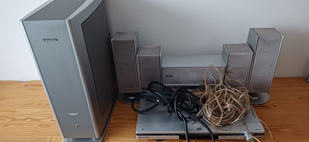 Zestaw kina domowego PANASONIC