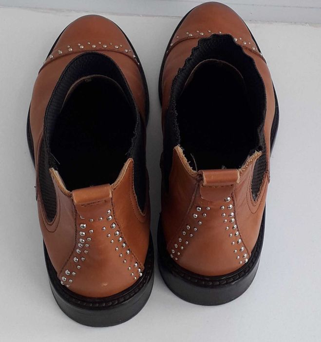 Botas Massimo Dutti em pele