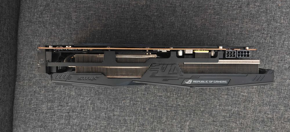 Karta graficzna ASUS ROG STRIX Radeon RX 5600XT 6GB Gaming OC