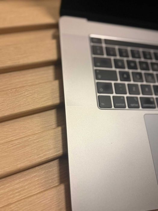 Apple MacBook Pro, i7-1068NG7, 16GB, 512GB SSD, 13.3 inch