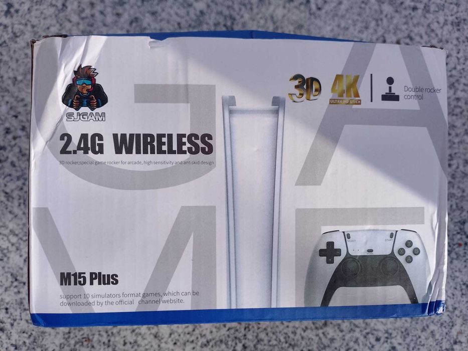 M15 Plus Game Stick 4K, um console de jogos retrô portátil.