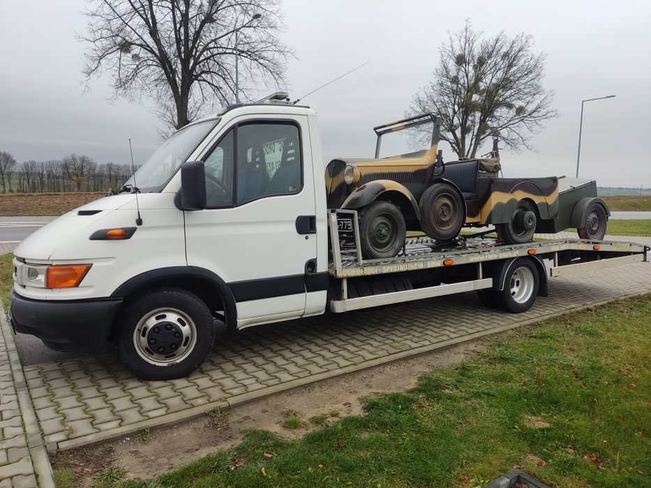 Iveco Daily Pomoc Drogowa Usługi Transport Holowanie Wynajem