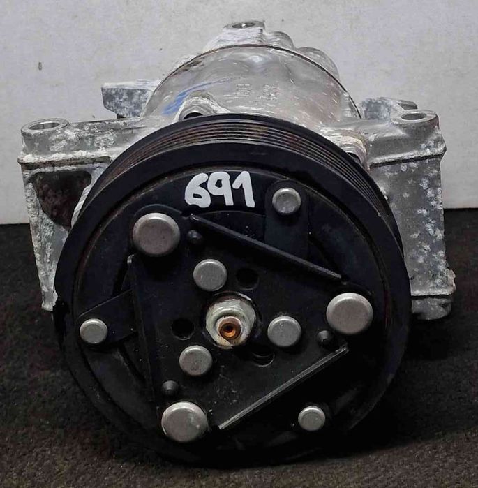 Compressor Ar Condicionado 926008955R - RENAULT CAPTUR II