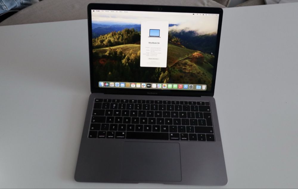 MacBook Air 13 128GB SSD 2019 8gb Ram