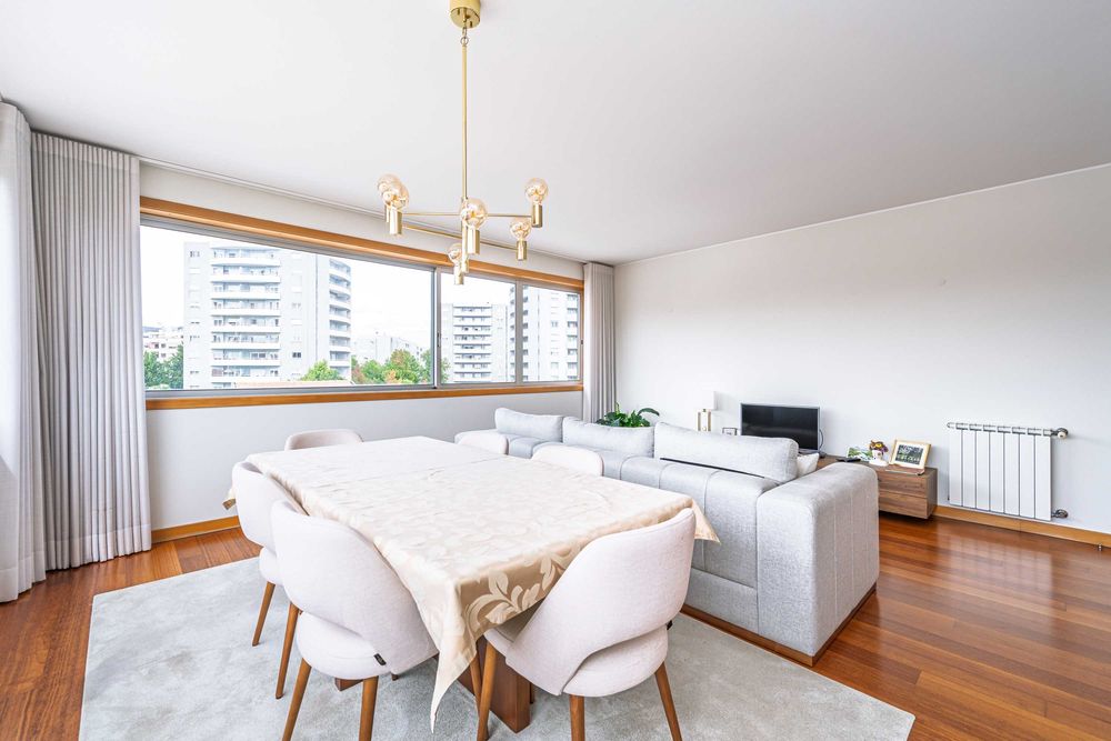 Apartamento T2 em Águas Santas