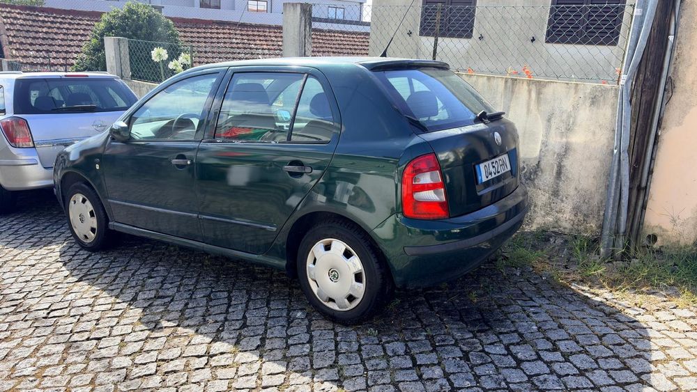 Skoda Fabia 1.4 gasolina