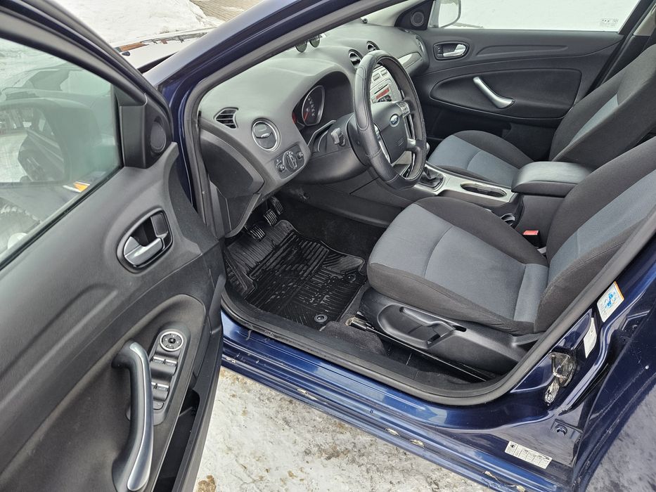 Ford Mondeo 2009 рік 2.0 дизель для військових