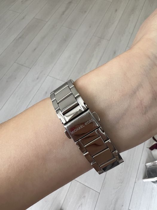 Годинник (часы) Michael Kors.Оригінал!