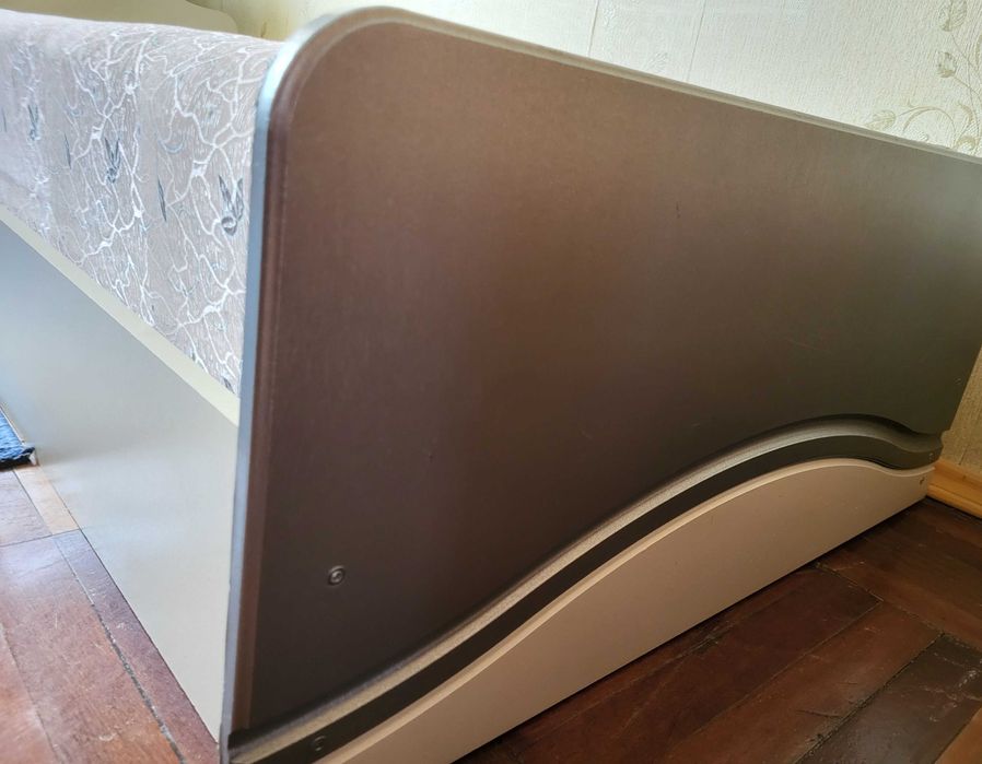 Ліжко односпальне з матрацом, кровать односпальная с матрасом