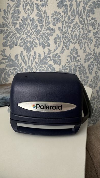 Фотоапарат Polaroid 600 AF (автофокус)