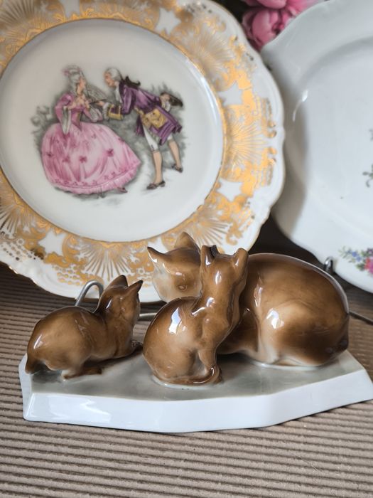 Figurka koty piękna stara porcelana sygnowana