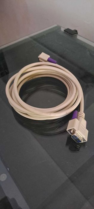 SÓ 10 EUROS - Selector HDMI e cabos HDMI VGA SCART RCA novos