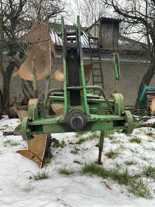 Плуг оборотний Gassner