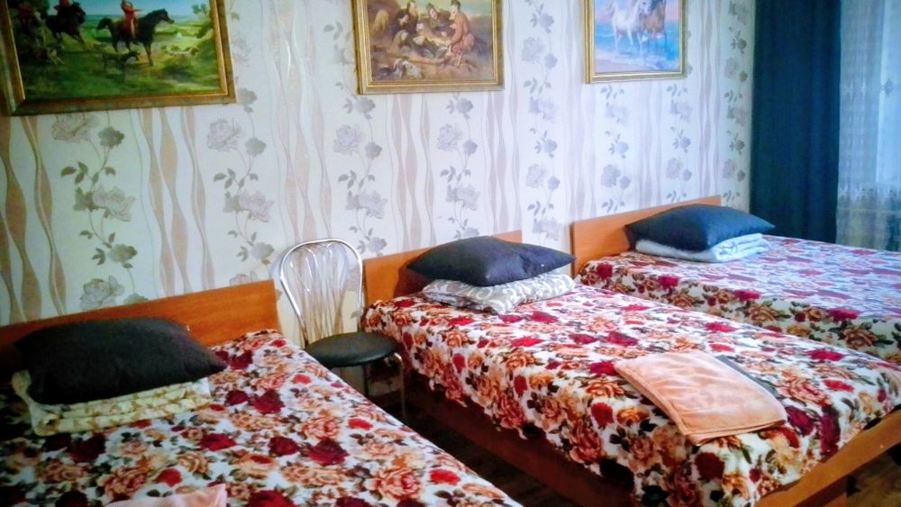 Посуточно 1 к.кв. проспект Центральный 124а, 3эт/9эт, wi-fi, 3 кровати