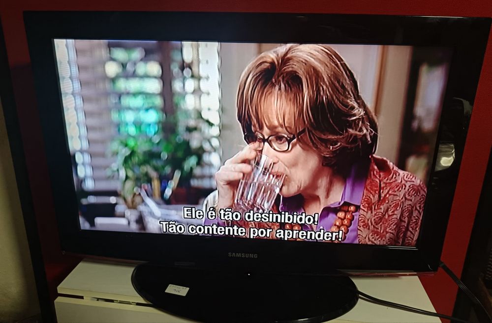 TV Samsung 80cms x 57,5 cms