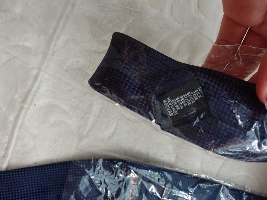 SuitConnection Granatowy krawat Jedwabny z Londynu, NOWY